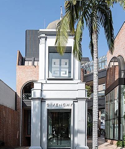 givenchy chicago il|givenchy rodeo drive.